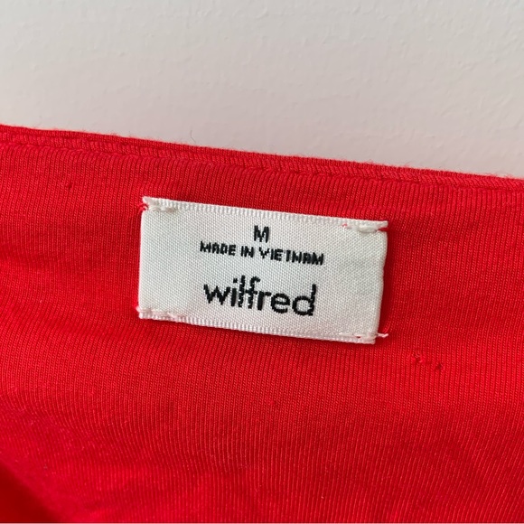 ❌SOLD❌RED HALTER TOP - Picture 4 of 4